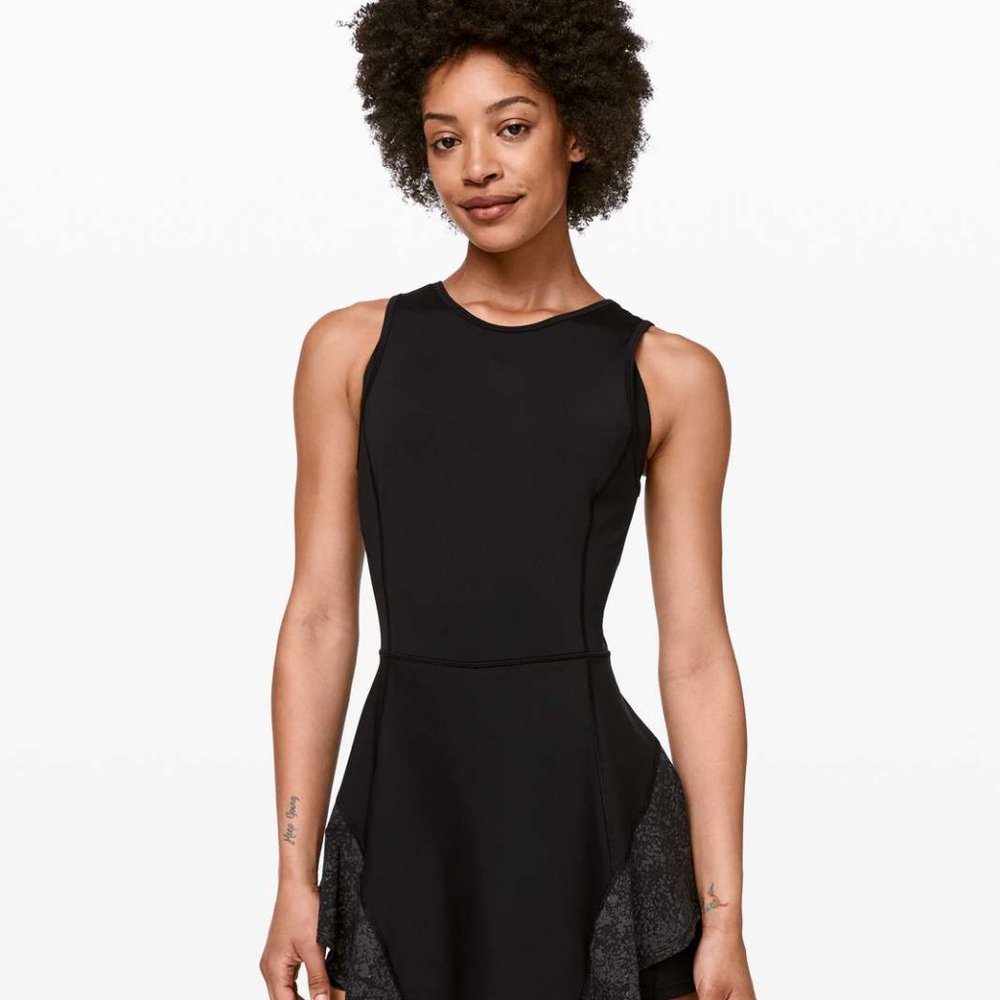 Lululemon Serene Stride Dress Size 4 NWOT